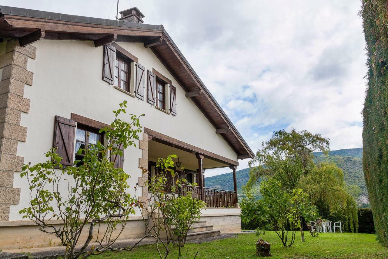 Vivienda Rural Casa Javier Lacunza Aoiz Extérieur photo